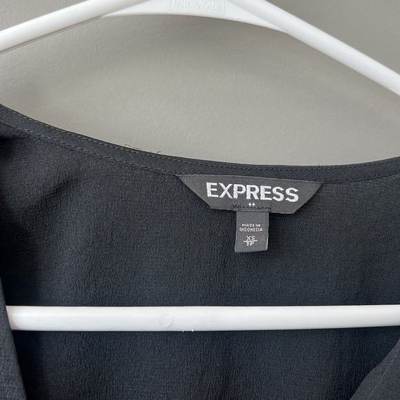 Express Top - Picture 3 of 3